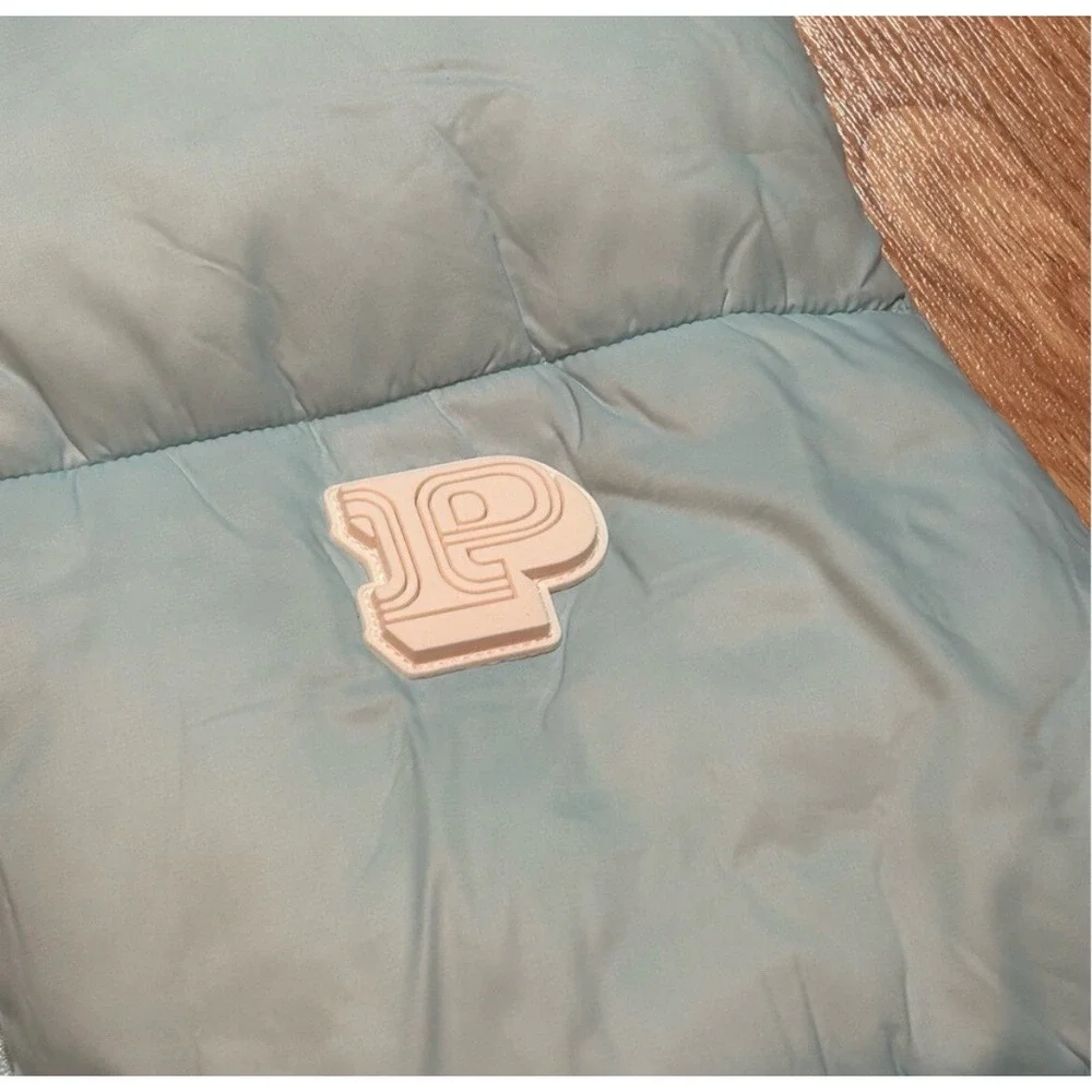 NWT Victoria's Secret PINK puffer‎ vest medium